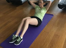 明星做仰卧起坐,仰卧起坐塑形大揭秘